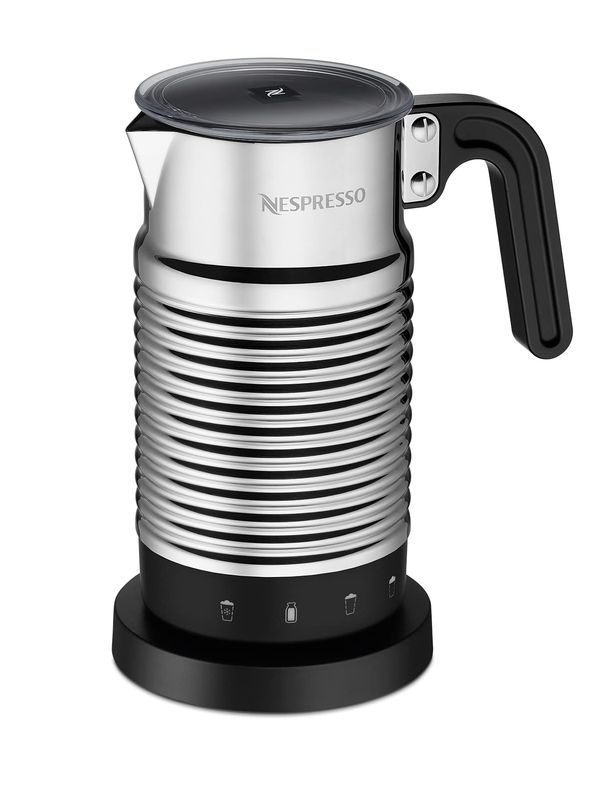 NESPRESSO Aeroccino 4 silber | Elektrischer Milchaufschäumer aus Edelstahl für 120ml cremigen Milchschaum & 240ml heiße Milch | Für Latte, Cappuccino & Iced Coffee | spülmaschinenfester Aufschäumer