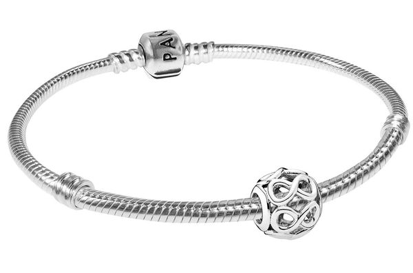 PANDORA Armband Starterset Unendlichkeit Silber Schmuck-Set mit Charm für Damen, Ewigkeitssymbol als Zeichen der Liebe 08051