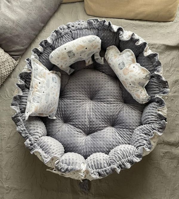 LOOLAY Babynest 3in1 XXL – Nestchen Baby Spielmatte und Reisebett 90/155cm